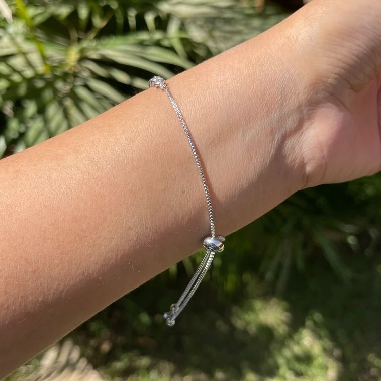 Half stones silver tennis bracelet with adjustable length