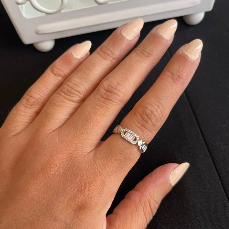 Multiple connected stones silver ring free size