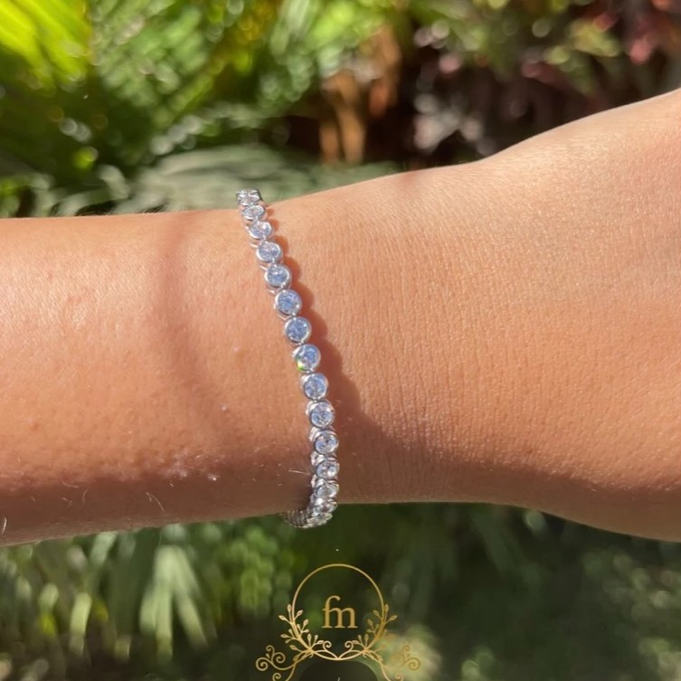 Half stones silver tennis bracelet with adjustable length